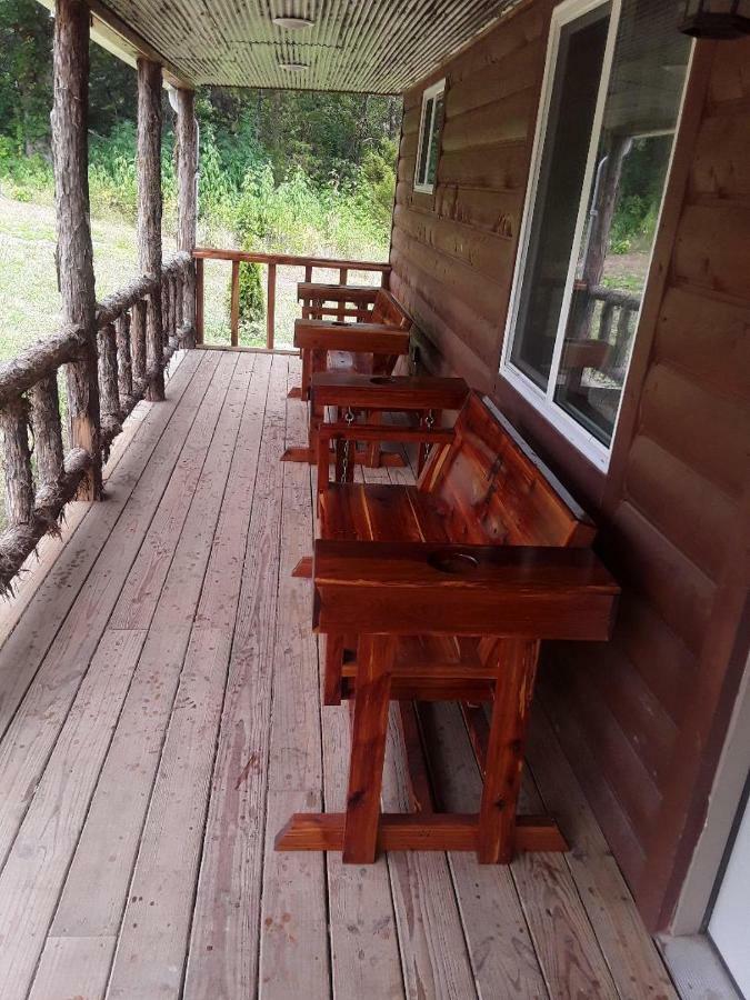 Amish Made Cedar Cabin With A Loft On A Buffalo Farm Close To The Buffalo River Marshall Eksteriør billede